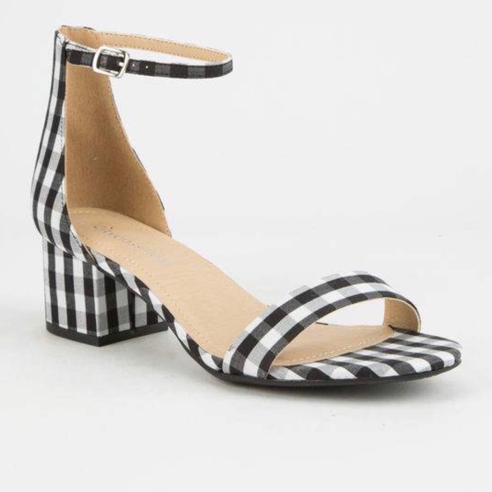 SOLD Gingham | Heels - Picture 1 of 7